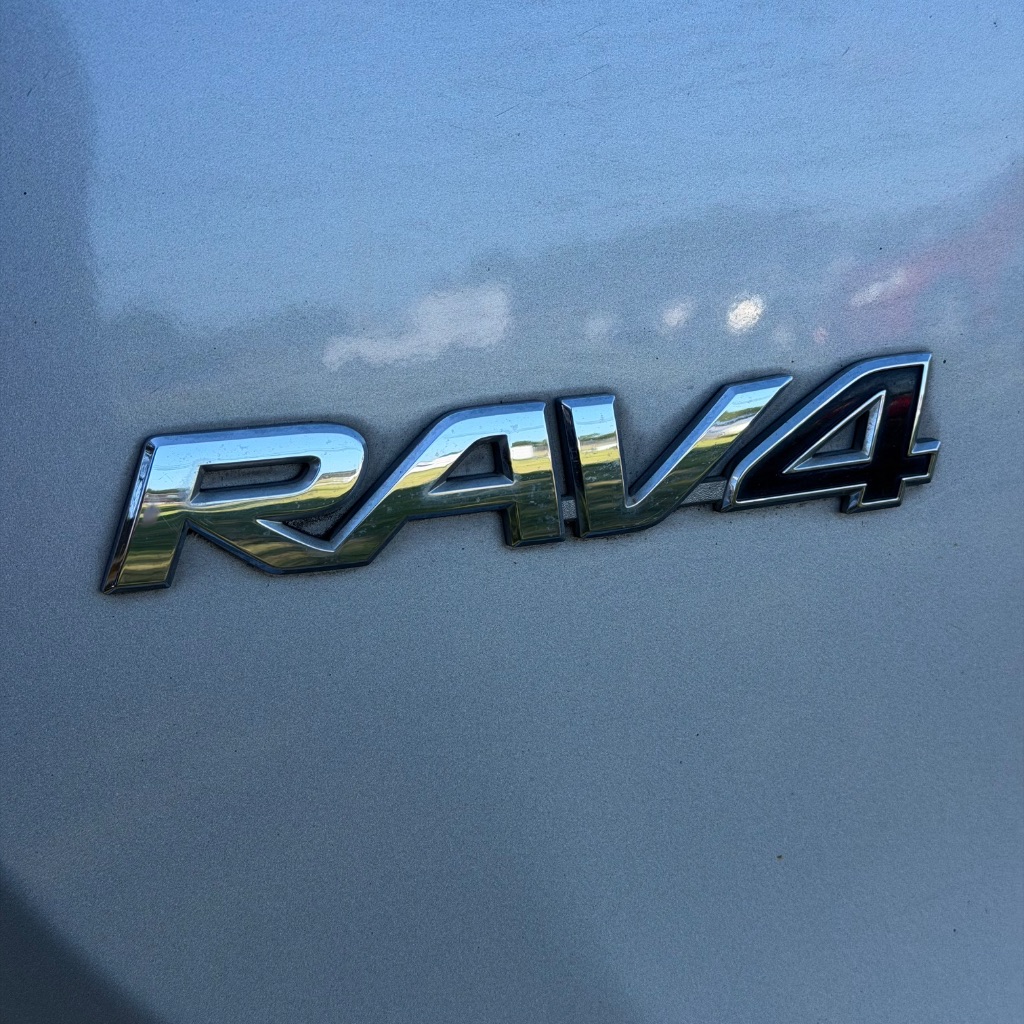 2016 Toyota RAV4 - $8,891