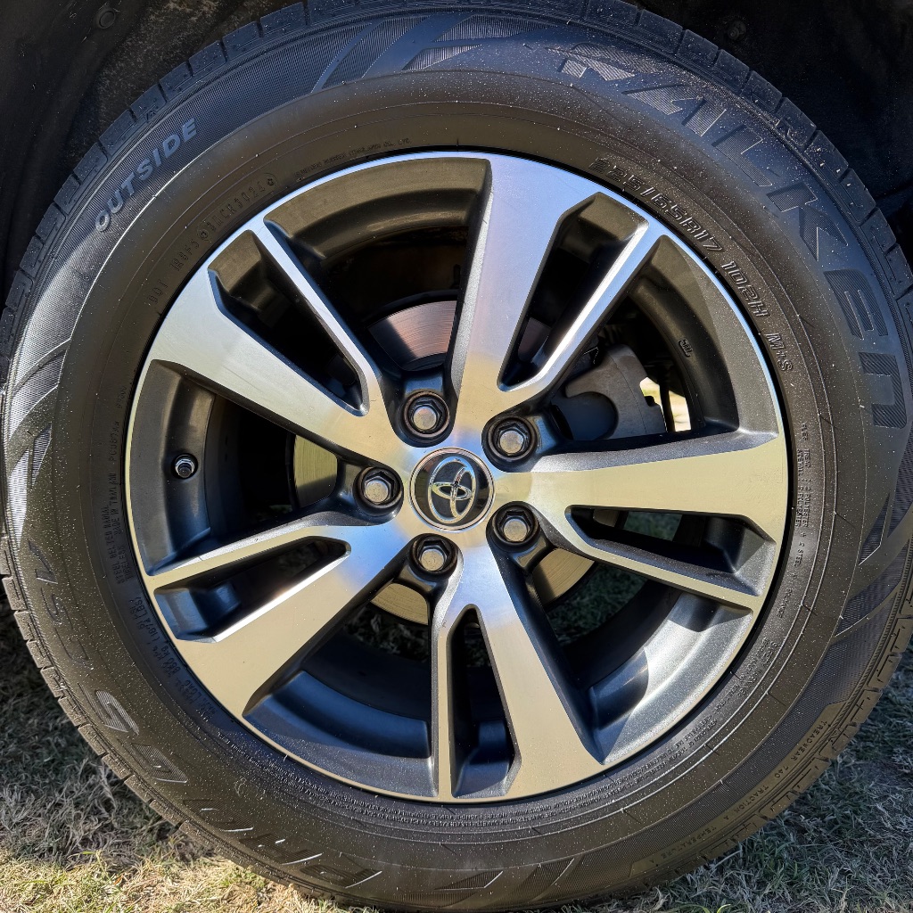 2016 Toyota RAV4 - $8,891
