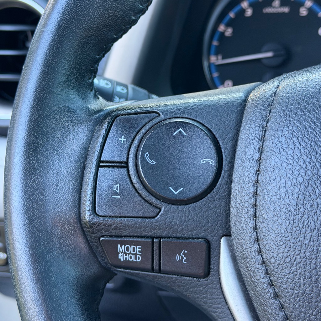2016 Toyota RAV4 - $8,891