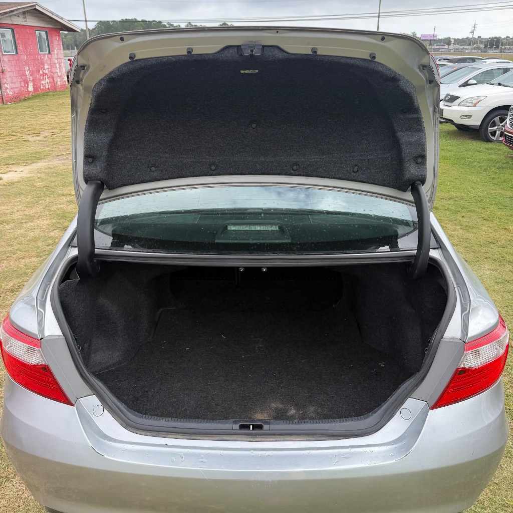 2015 Toyota Camry - $8,500