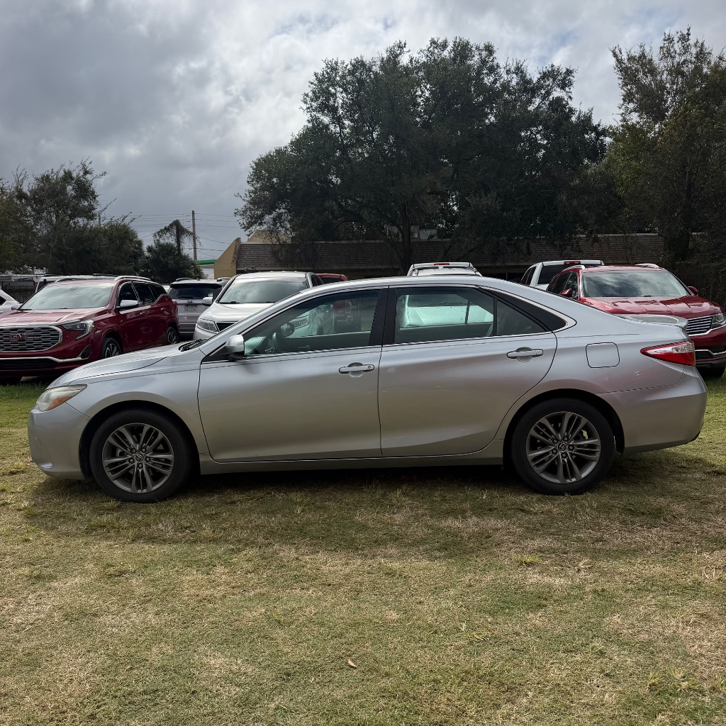2015 Toyota Camry - $8,500