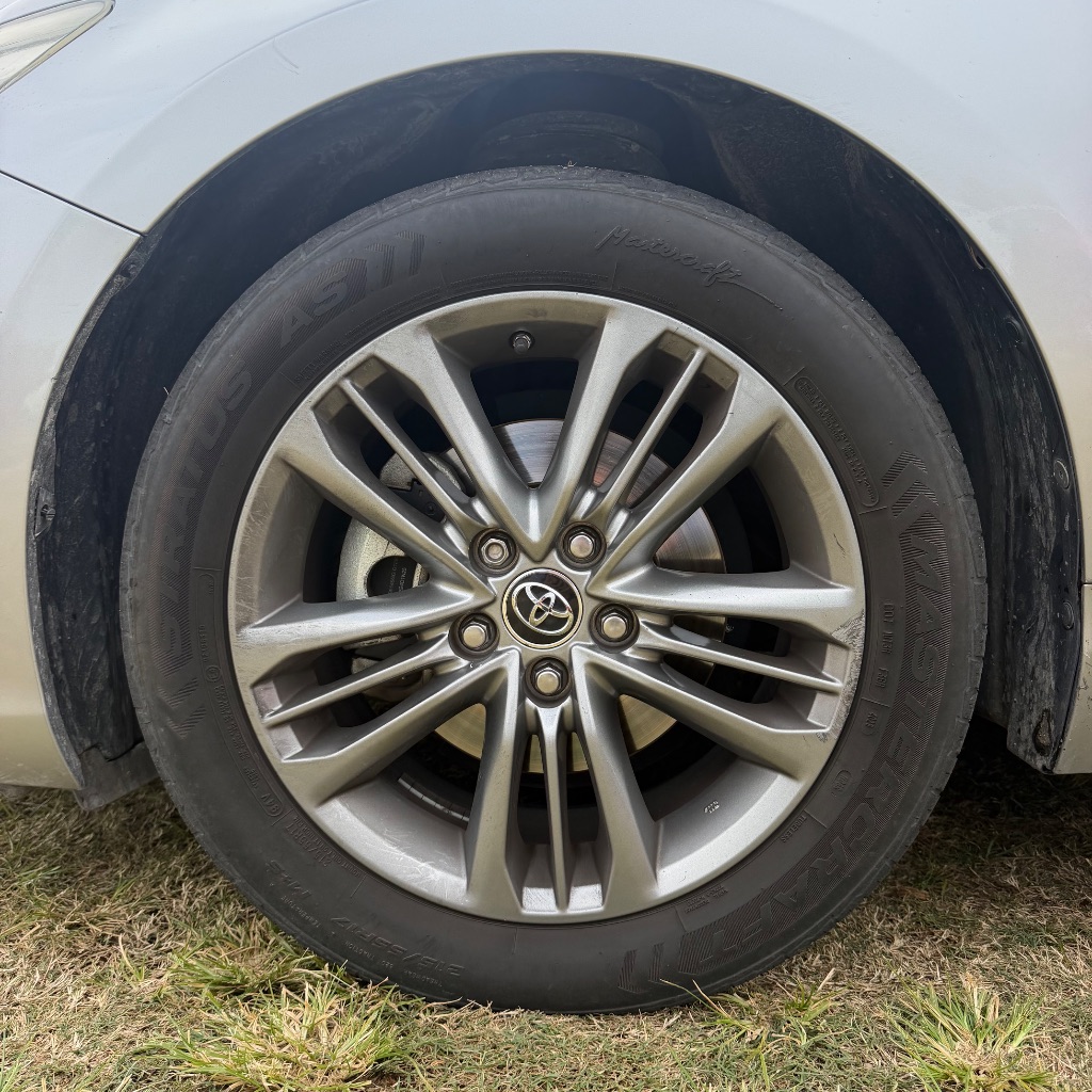 2015 Toyota Camry - $8,500