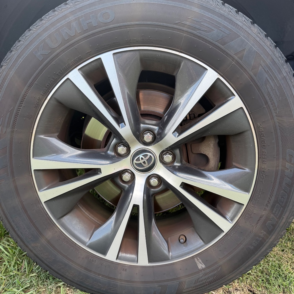 2016 Toyota Highlander - $9,991