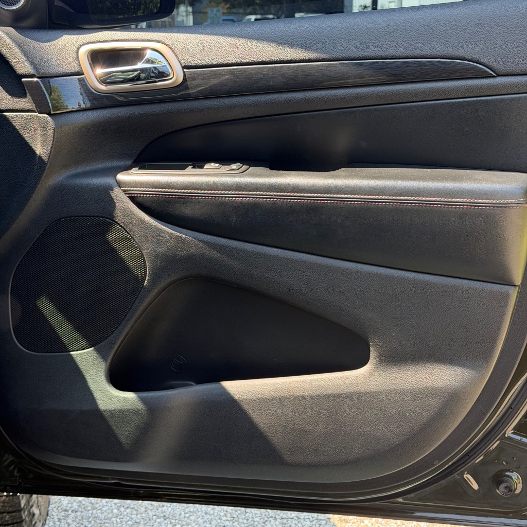 2016 Jeep Cherokee - $9,991