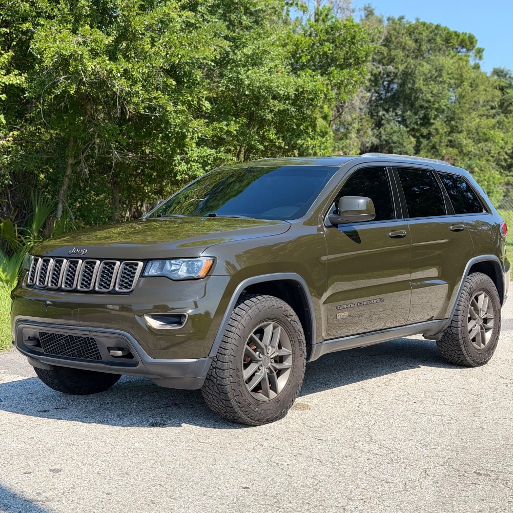 2016 Jeep Cherokee - $9,991