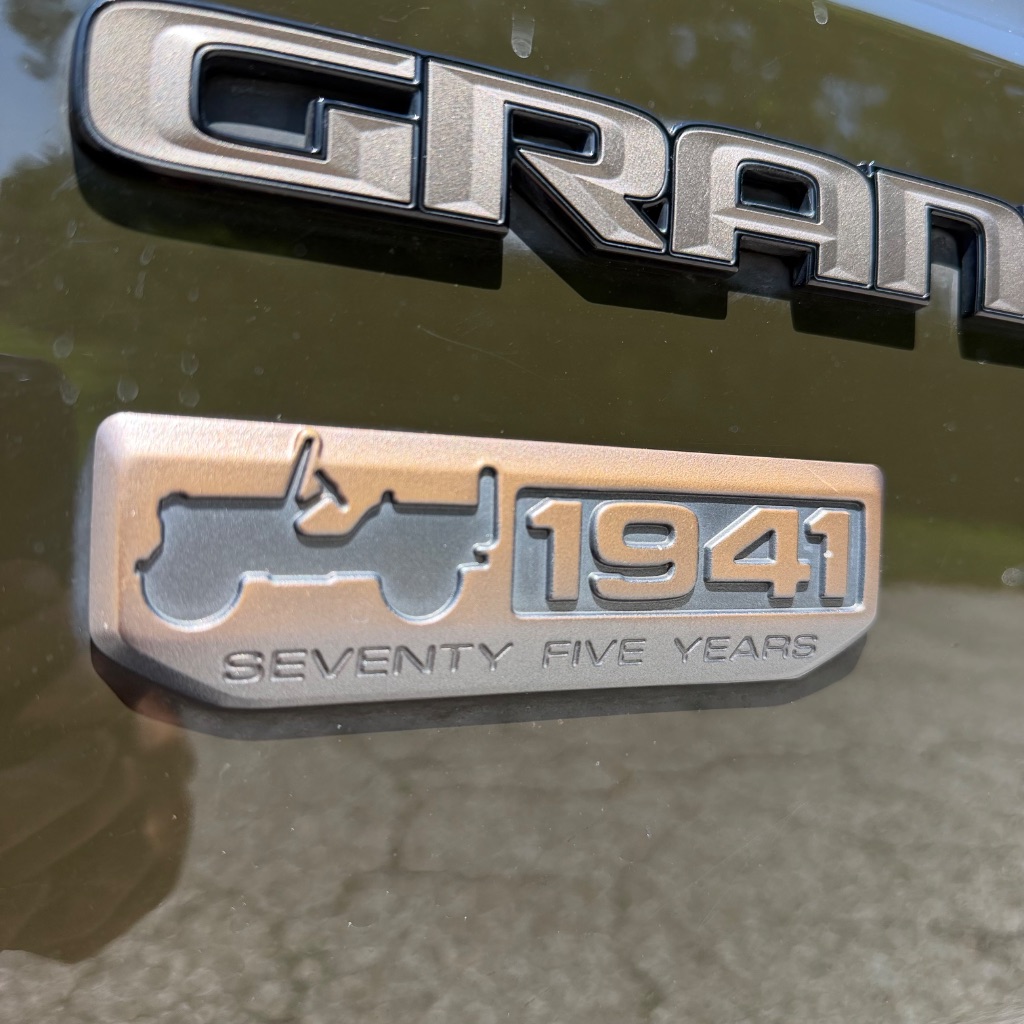 2016 Jeep Cherokee - $9,991