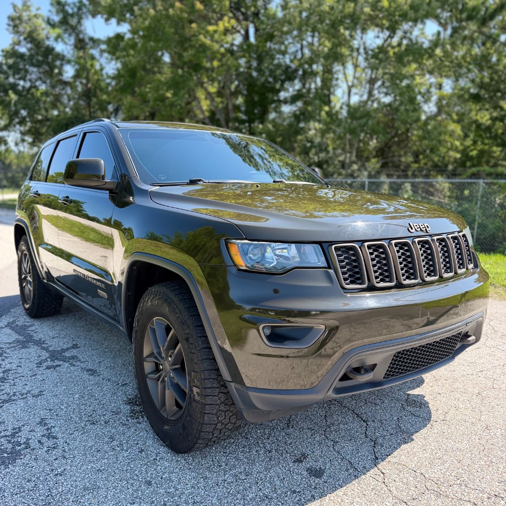 2016 Jeep Cherokee - $9,991