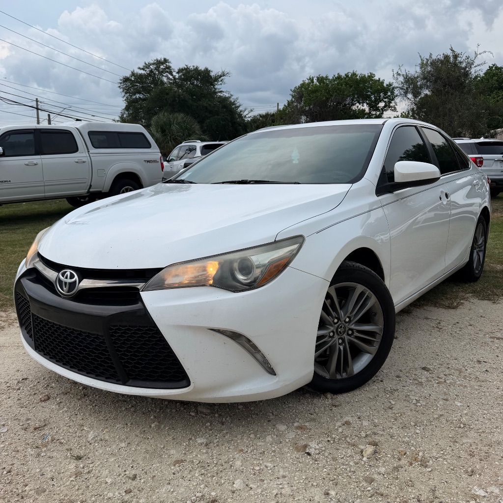 2017 Toyota Camry - $7,991