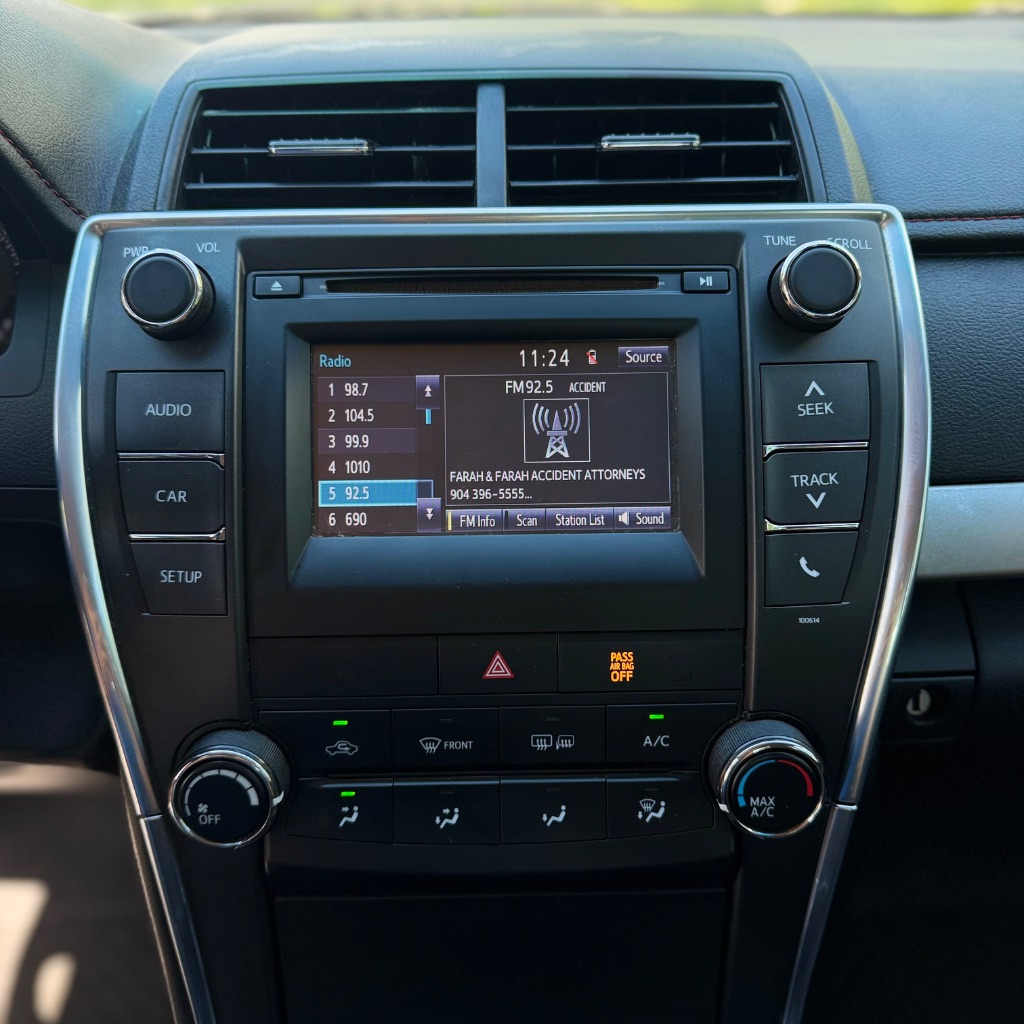 2017 Toyota Camry - $6,992