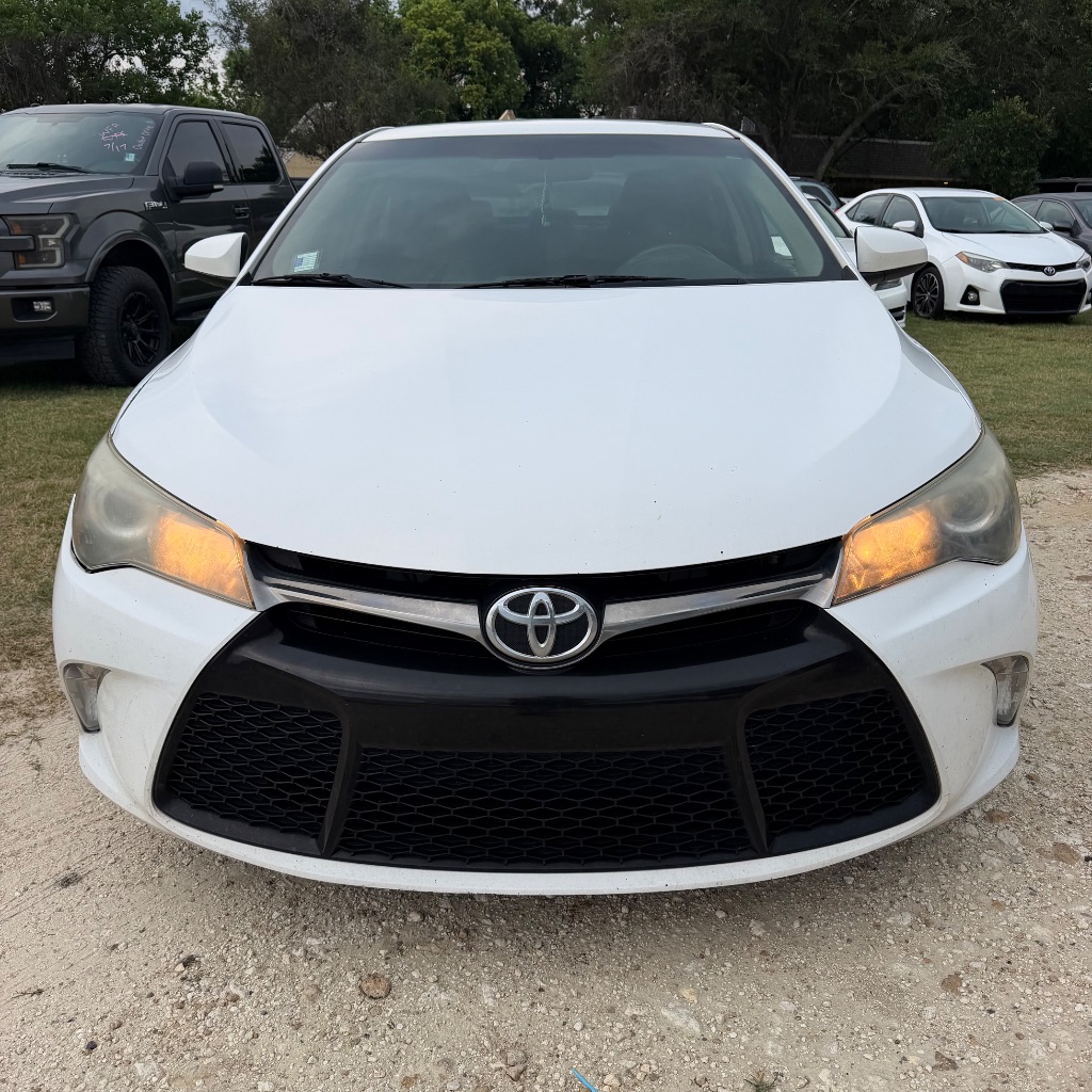 2017 Toyota Camry - $7,991