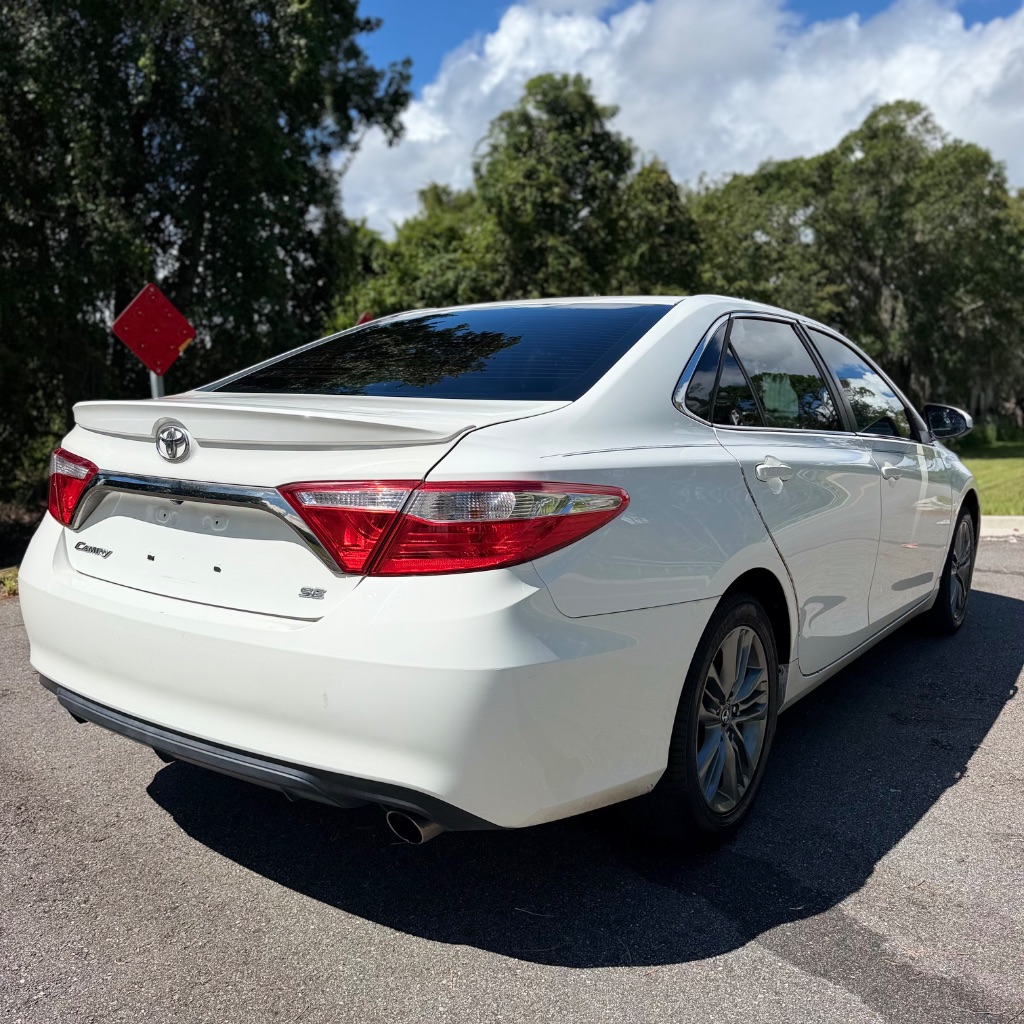 2017 Toyota Camry - $6,992