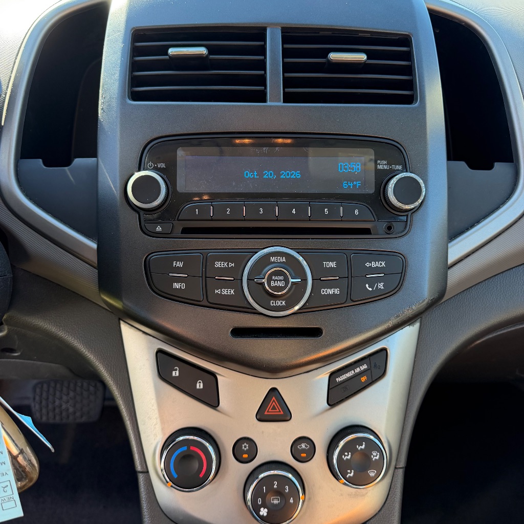 2015 Chevrolet Sonic - $3,993
