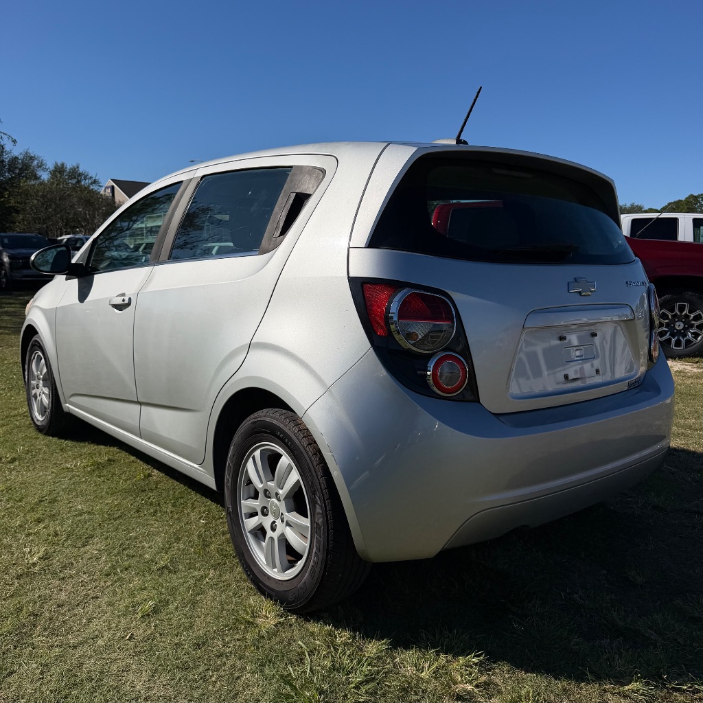 2015 Chevrolet Sonic - $3,993