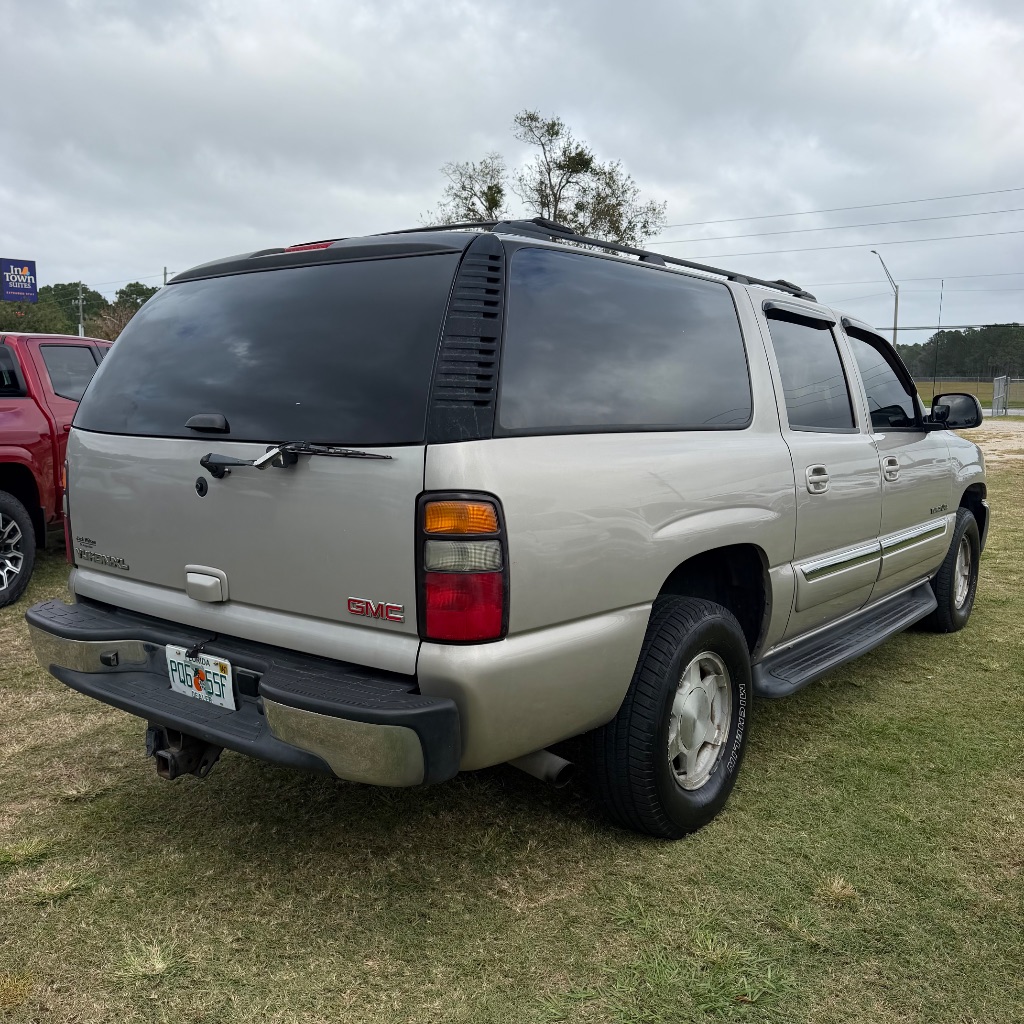 2006 GMC Yukon - $3,992