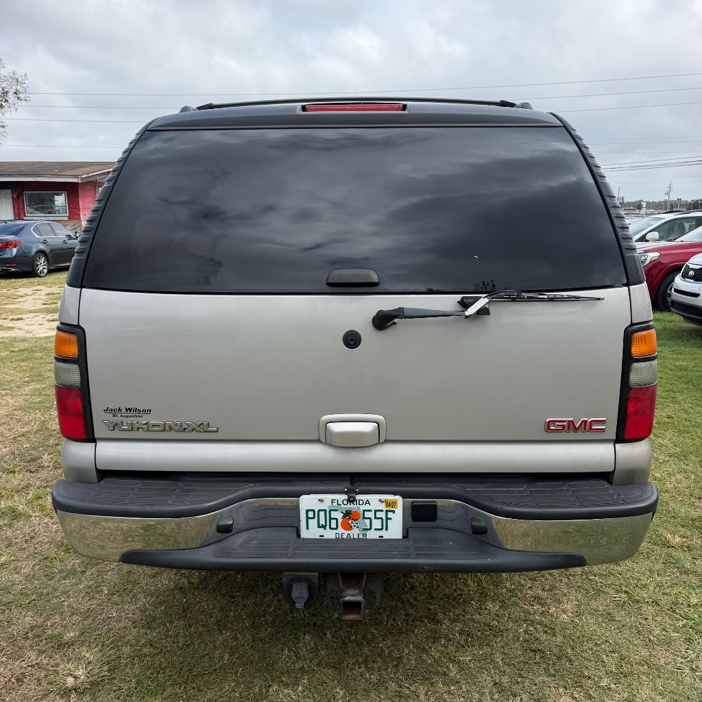 2006 GMC Yukon - $3,992