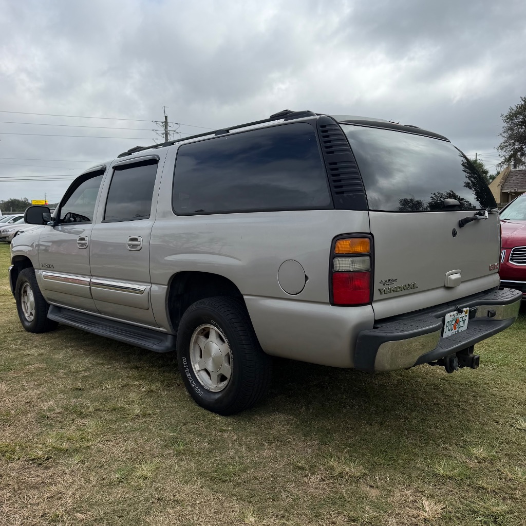 2006 GMC Yukon - $3,992