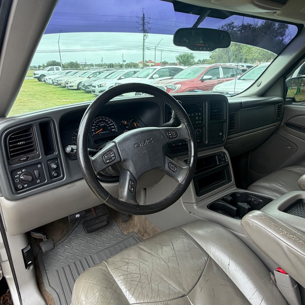 2006 GMC Yukon - $3,992