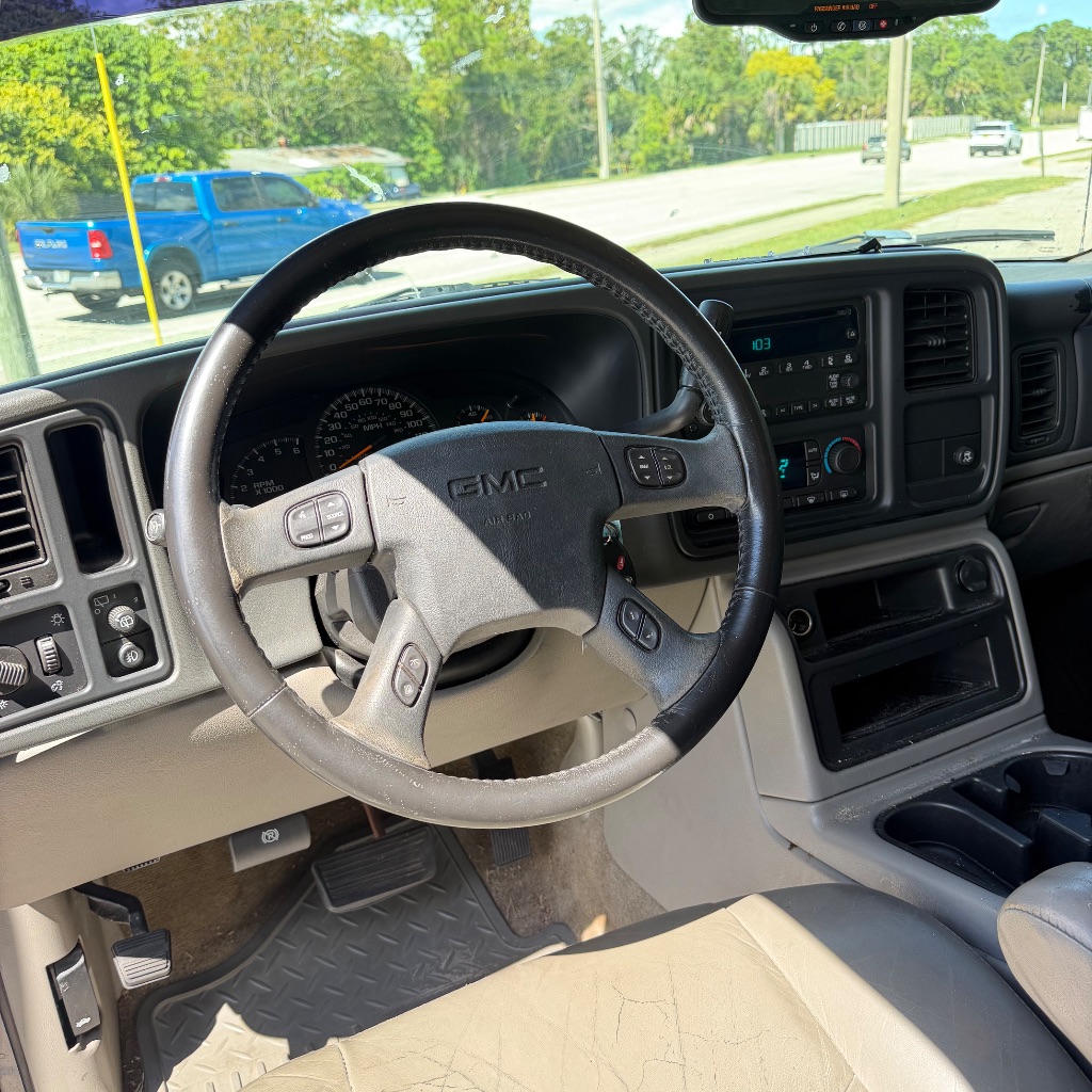 2006 GMC Yukon - $3,992