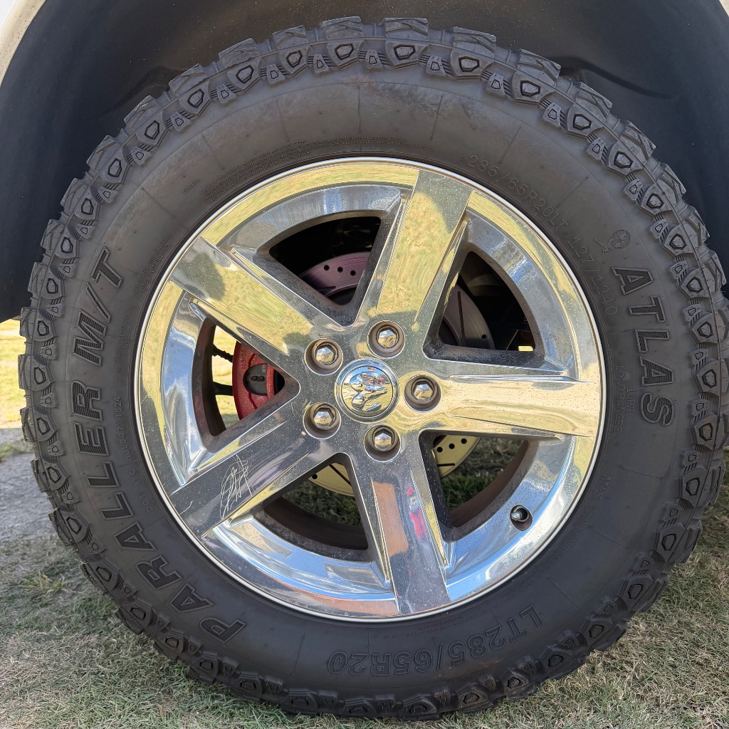 2016 Ram 1500 - $8,991
