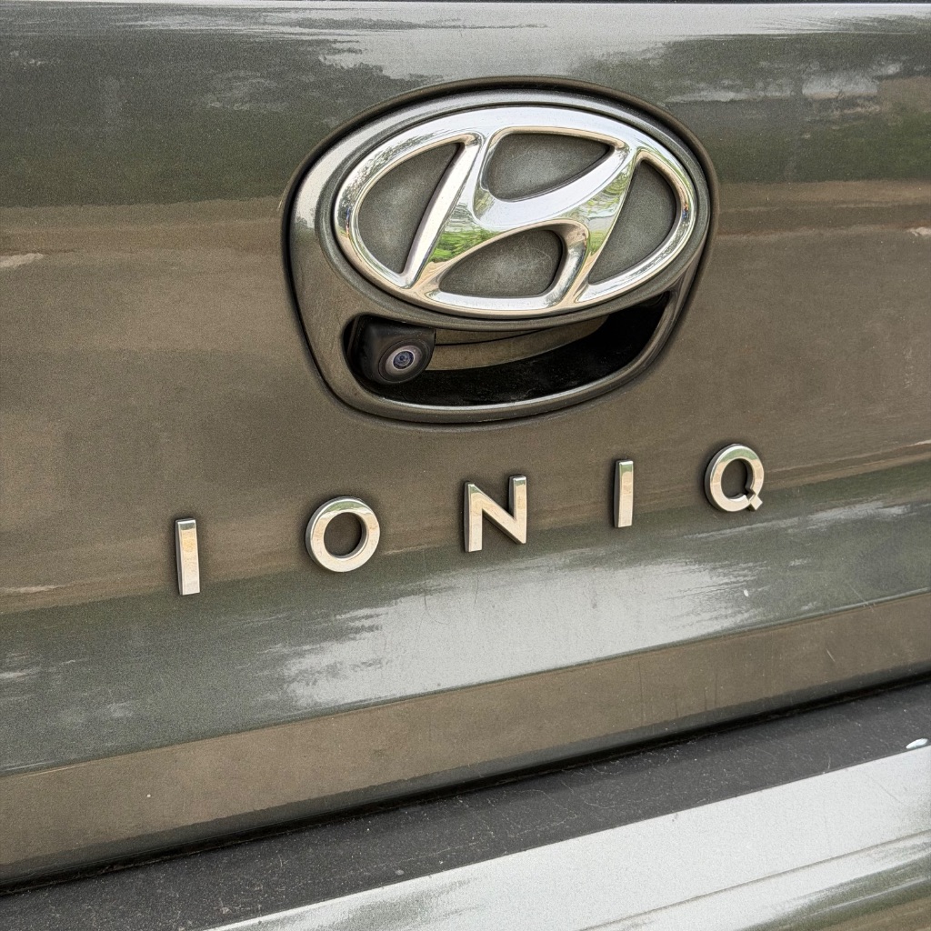 2021 Hyundai Ioniq - $8,992