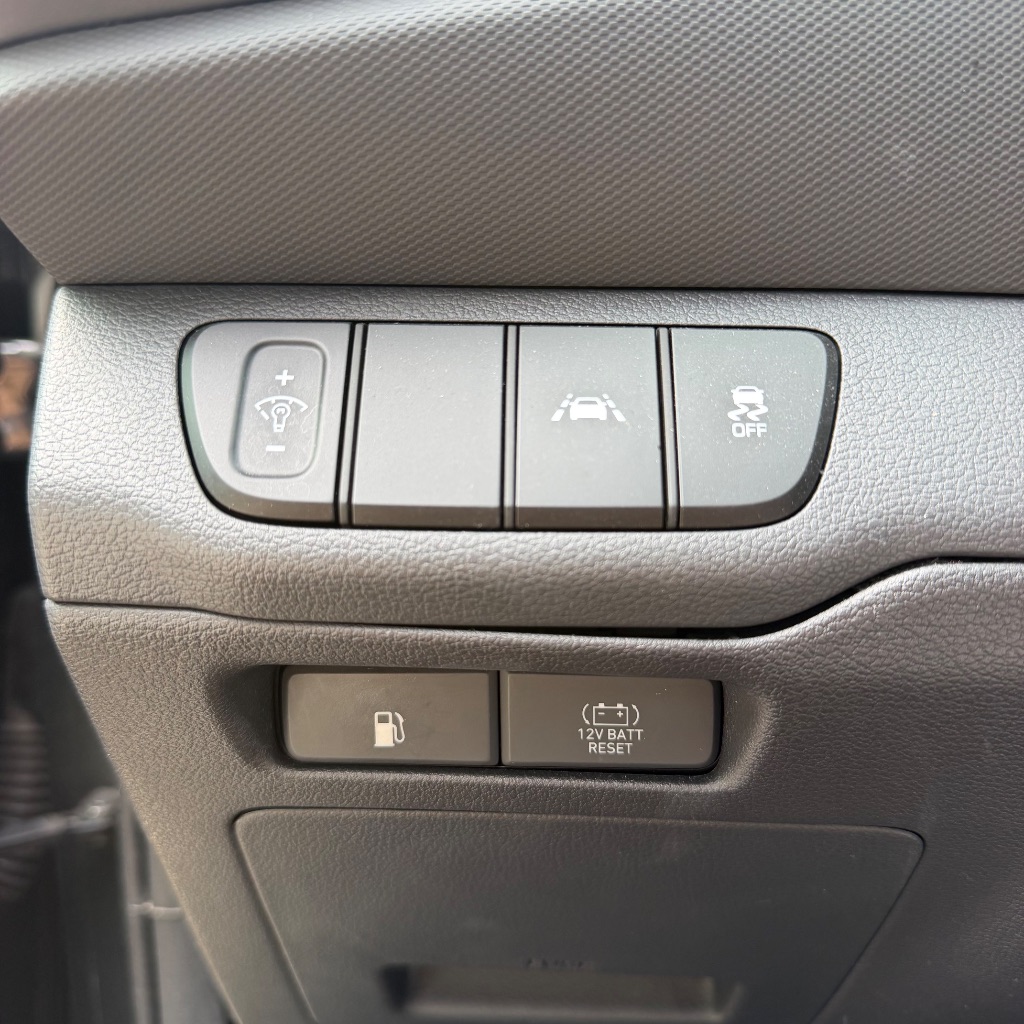 2021 Hyundai Ioniq - $8,992