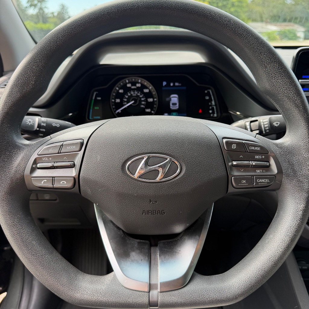 2021 Hyundai Ioniq - $8,992