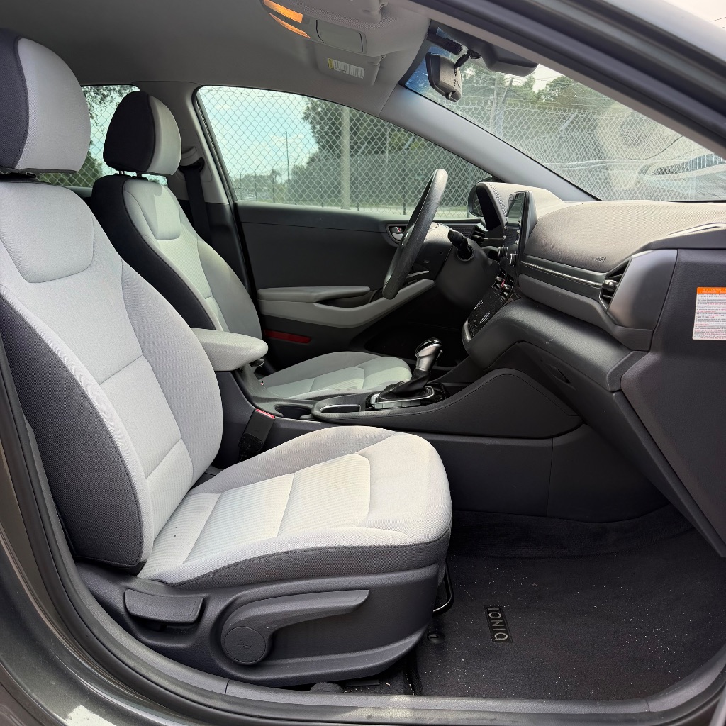 2021 Hyundai Ioniq - $8,992