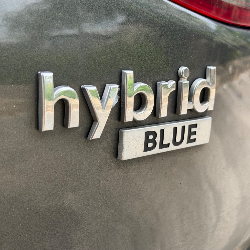 2021 Hyundai Ioniq - $8,992