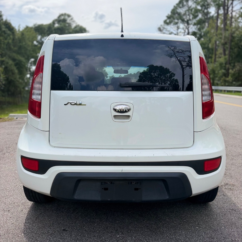 2013 Kia Soul - $3,500