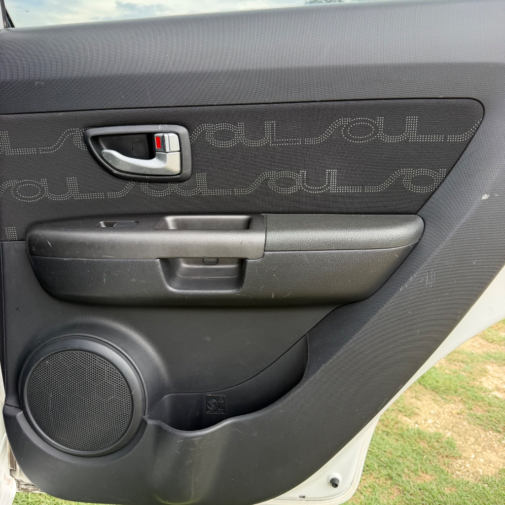2013 Kia Soul - $3,500