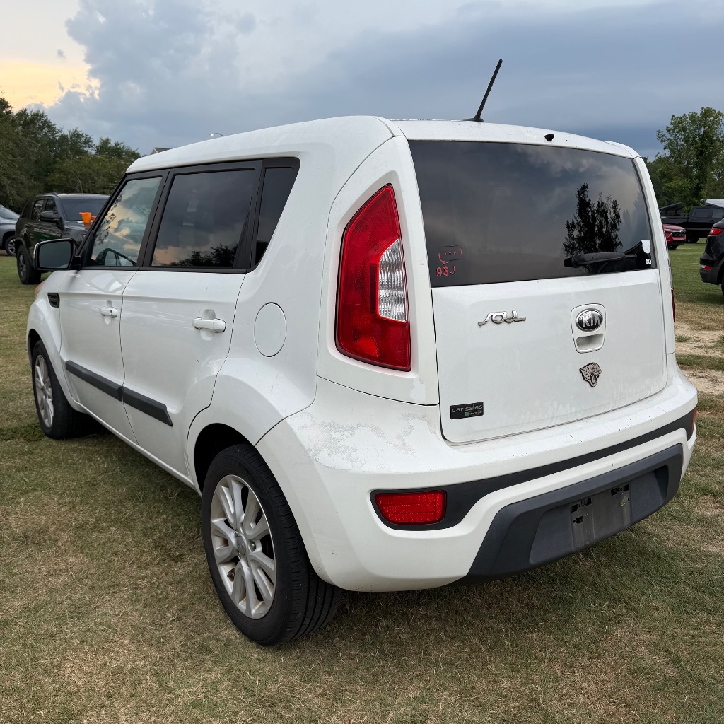 2013 Kia Soul - $3,500