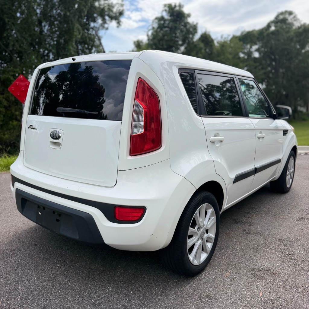 2013 Kia Soul - $3,500