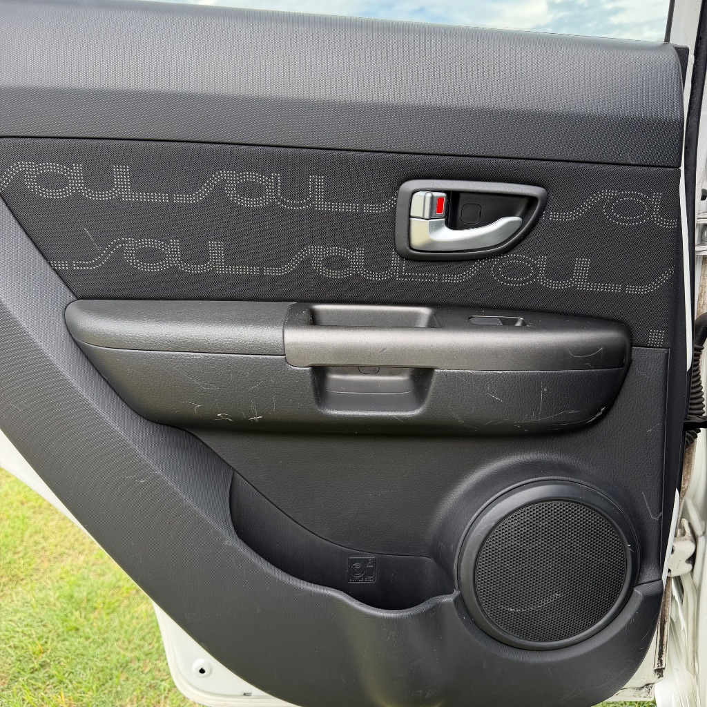 2013 Kia Soul - $3,500