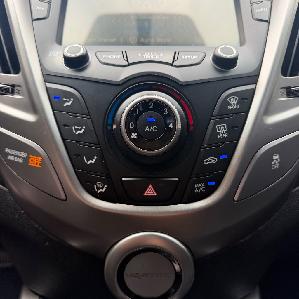 2012 Hyundai Veloster - $5,991