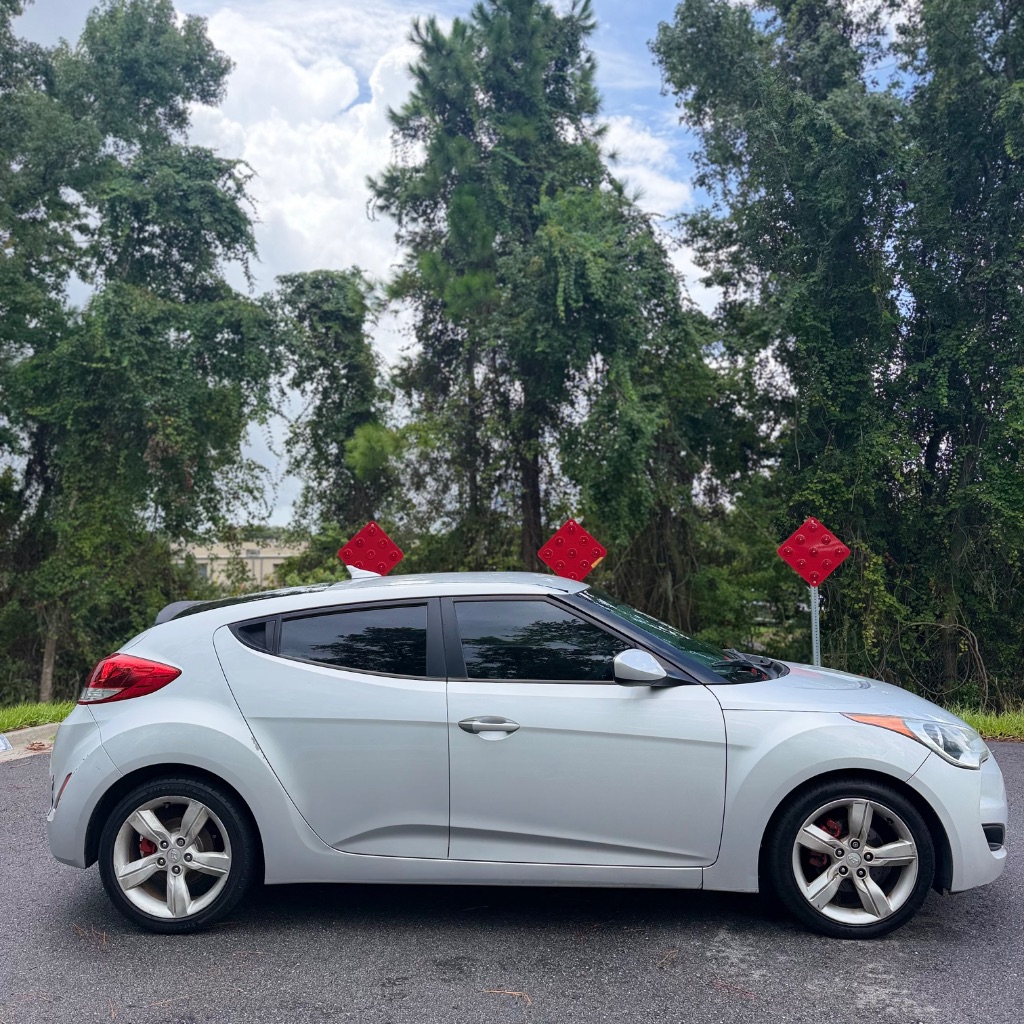 2012 Hyundai Veloster - $5,991