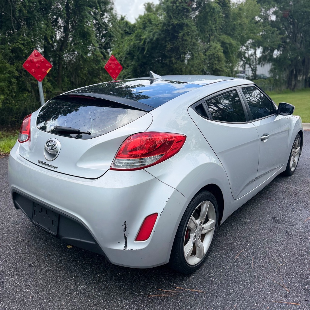 2012 Hyundai Veloster - $5,991