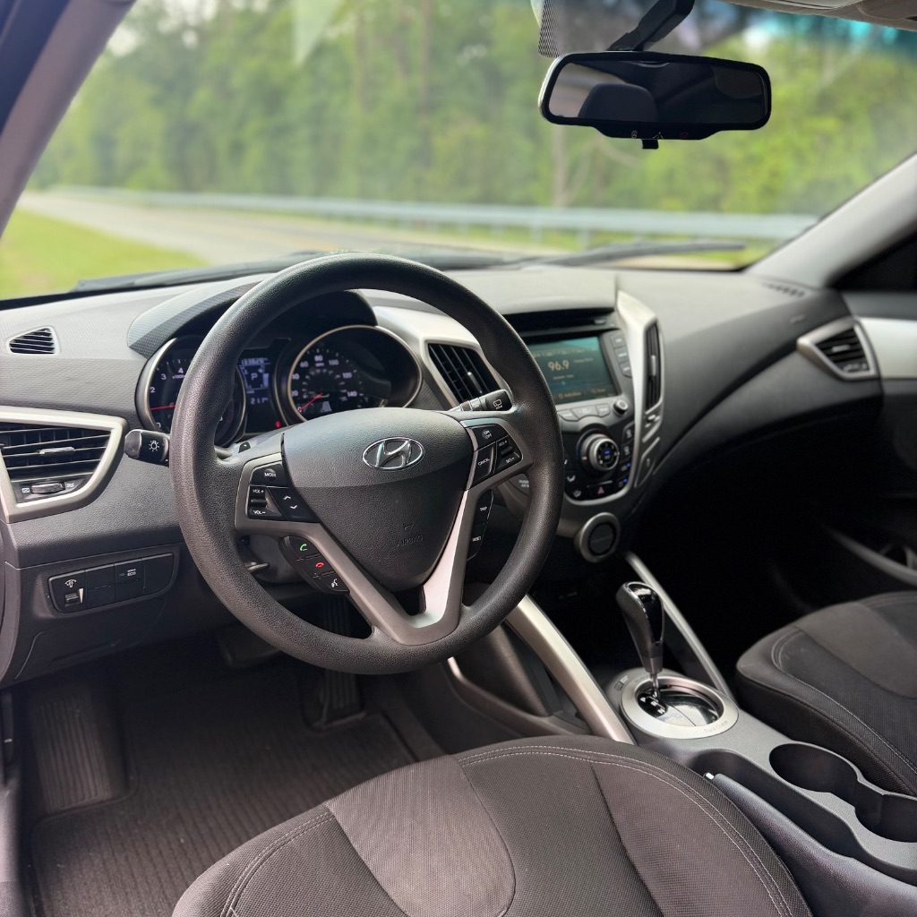 2012 Hyundai Veloster - $5,991