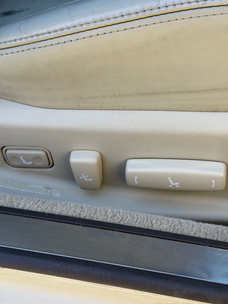 2004 Lexus SC - $8,991