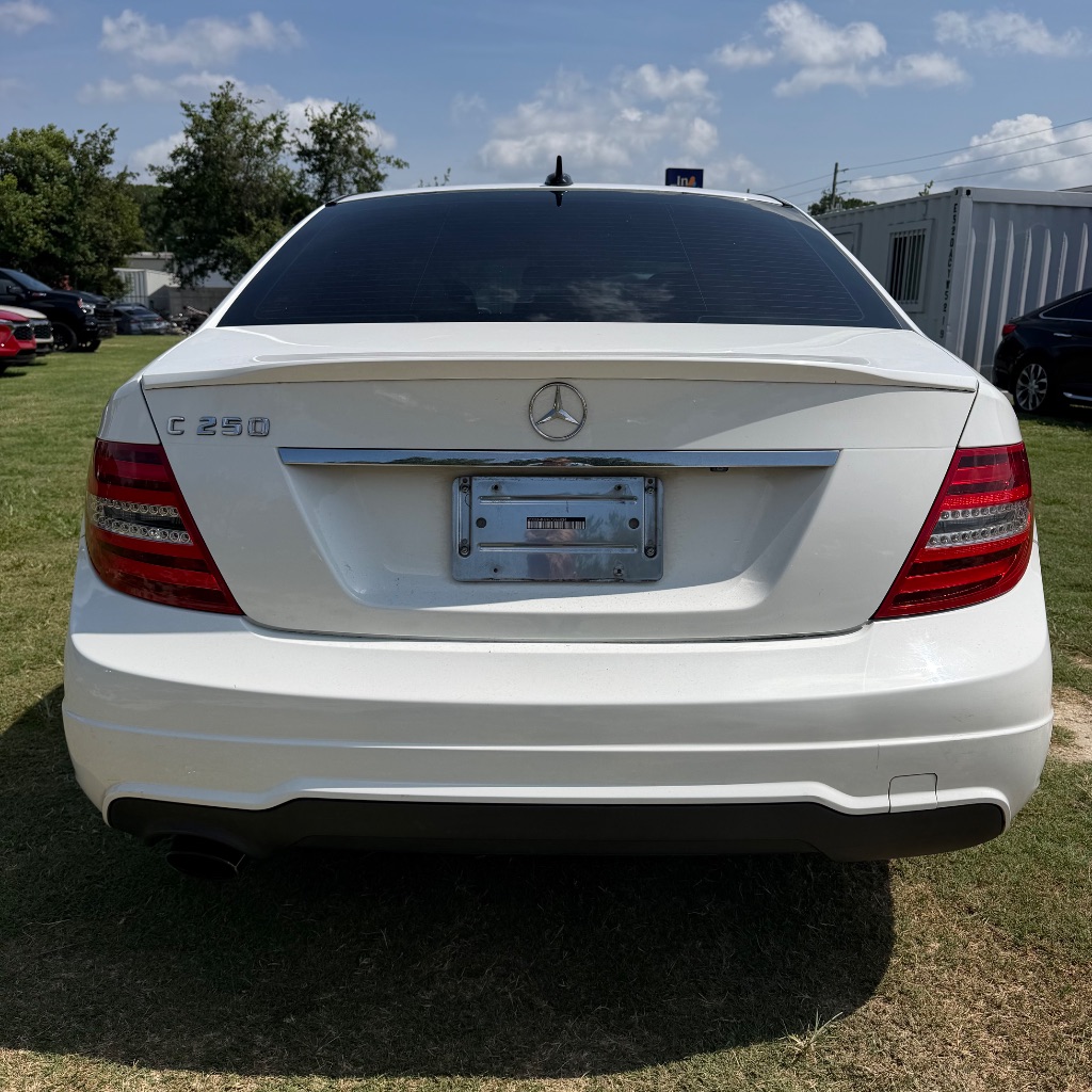 2014 Mercedes-Benz C Class - $7,991