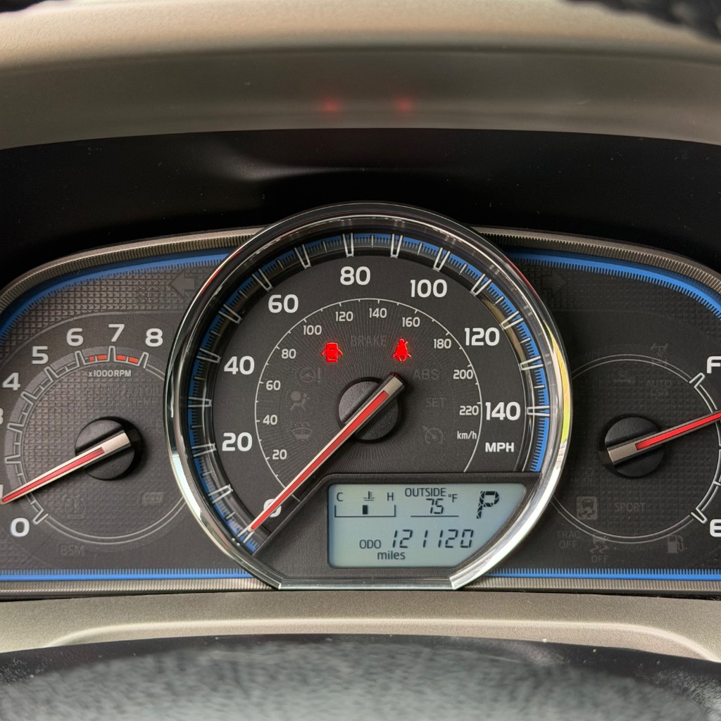 2014 Toyota RAV4 - $10,992