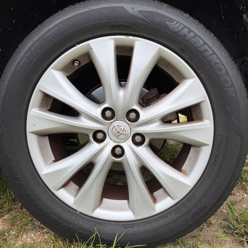 2014 Toyota RAV4 - $10,992