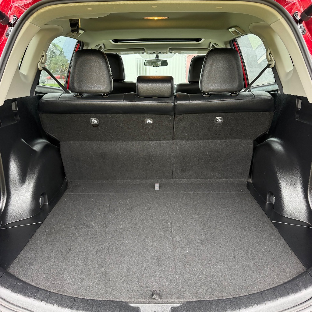 2014 Toyota RAV4 - $10,992