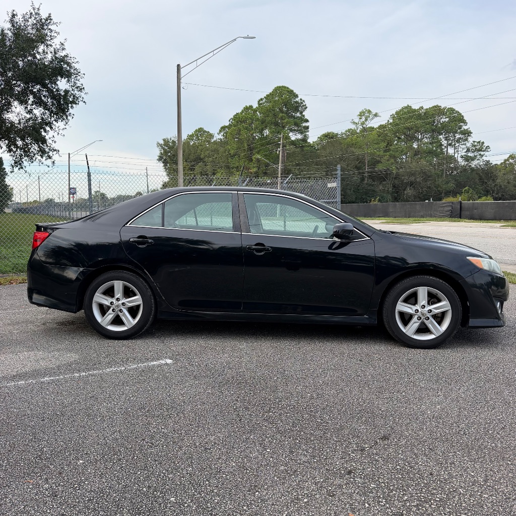 2014 Toyota Camry - $6,991