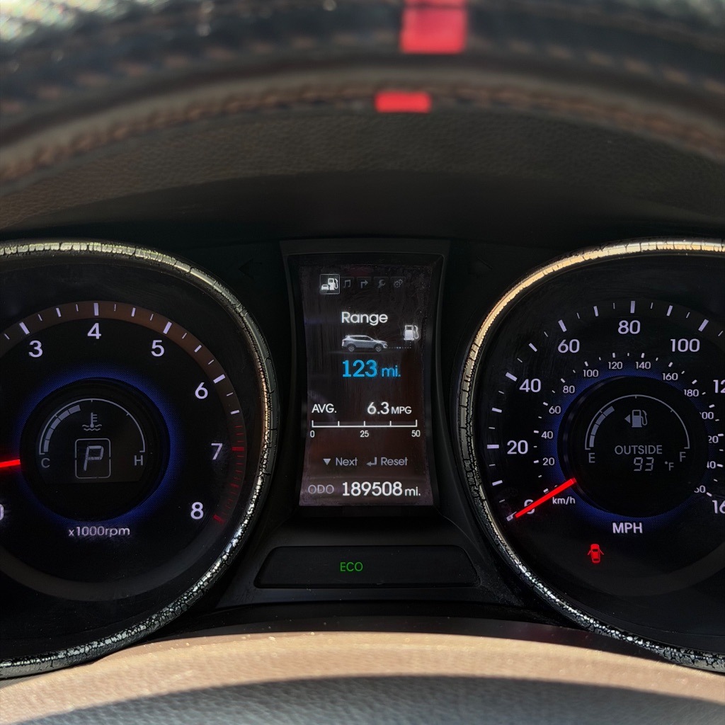 2013 Hyundai Santa Fe Sport - $4,991