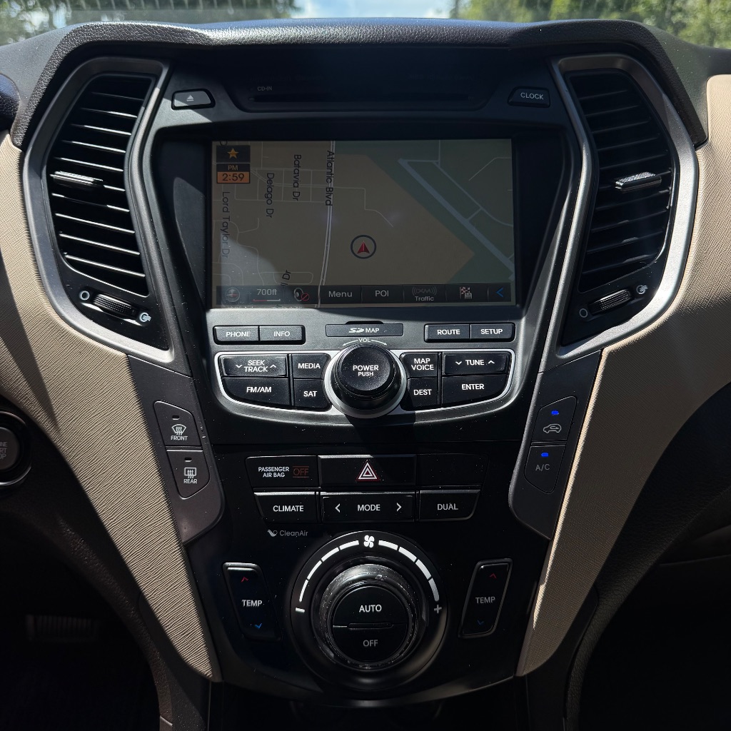 2013 Hyundai Santa Fe Sport - $4,991