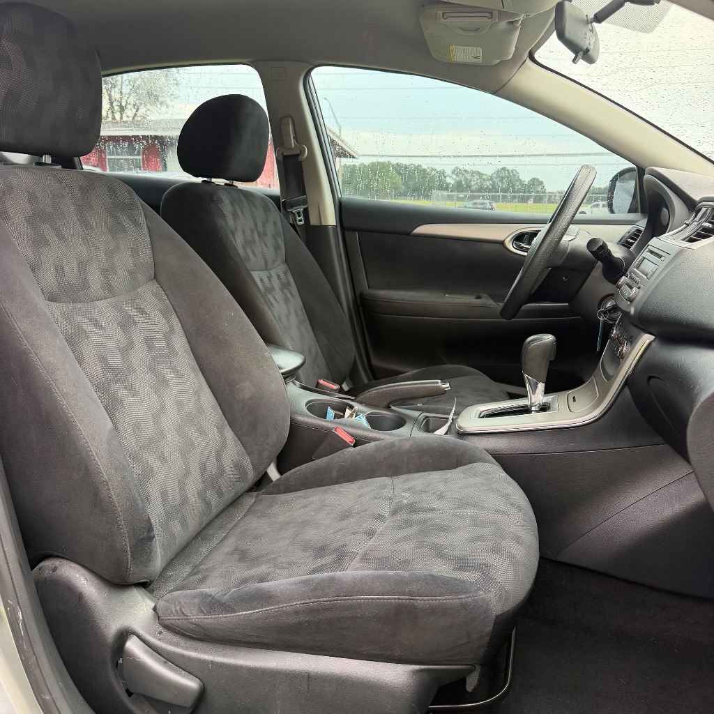 2013 Nissan Sentra - $6,991