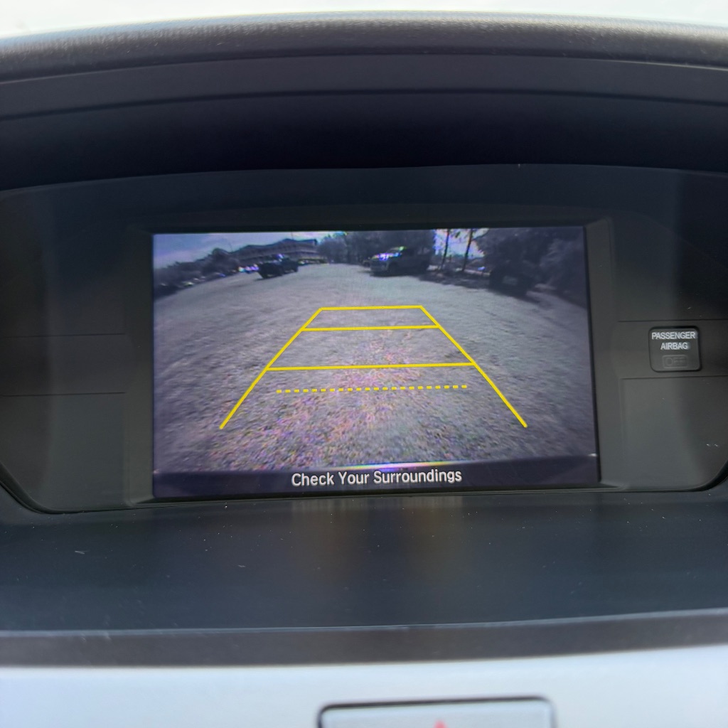 2016 Honda Odyssey - $9,991