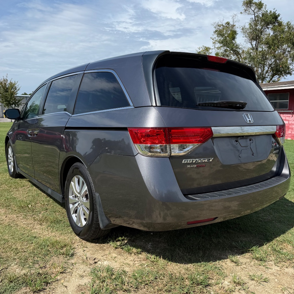 2016 Honda Odyssey - $9,991