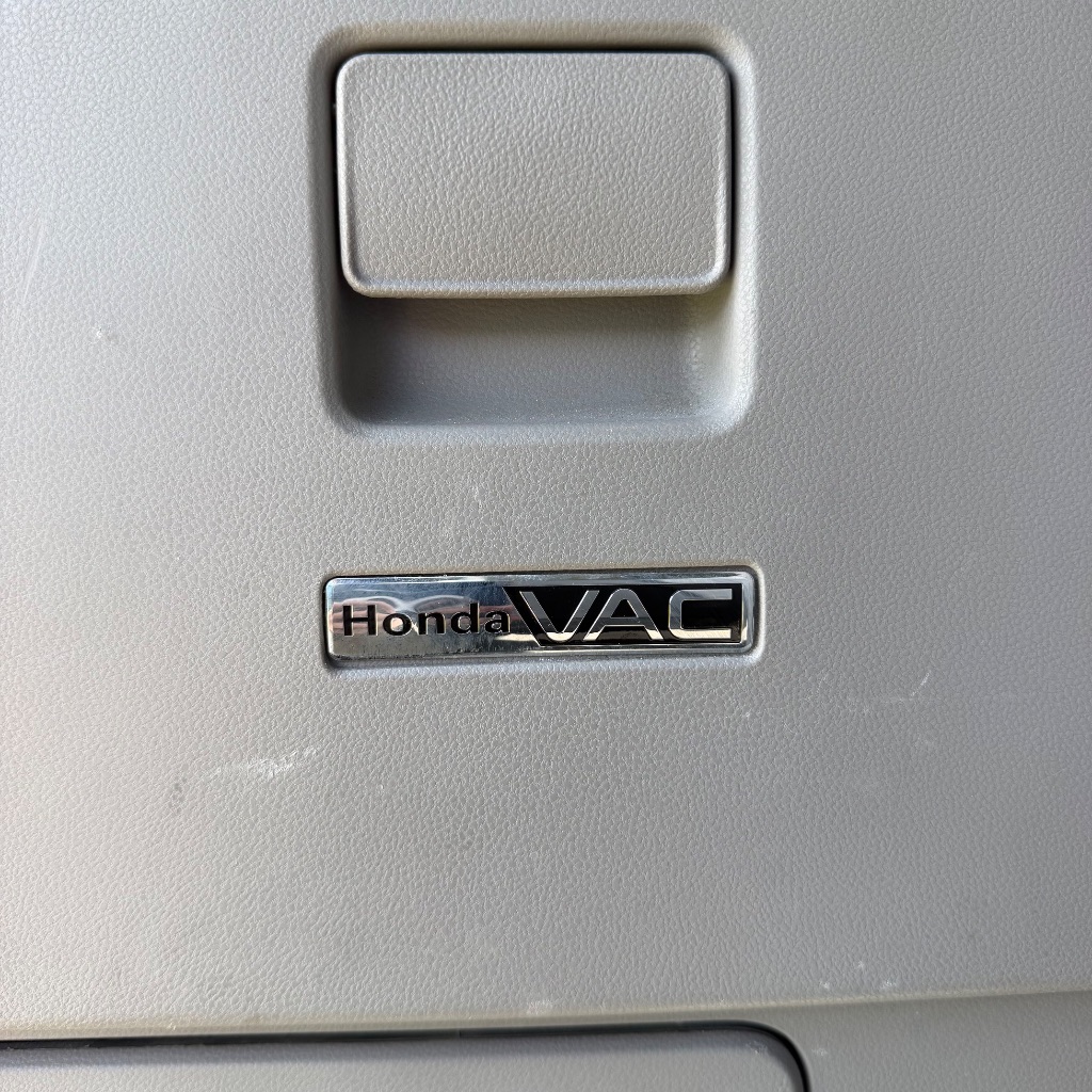 2016 Honda Odyssey - $9,991