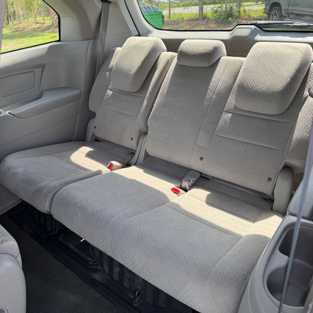 2016 Honda Odyssey - $9,991